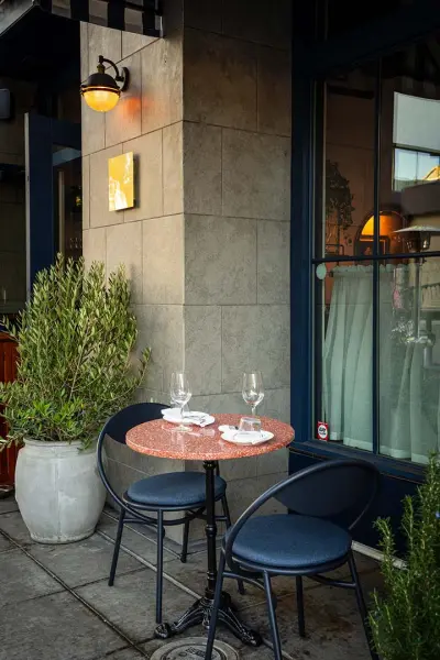 Food, drinks and the room at Barra Oliba in Little Italy