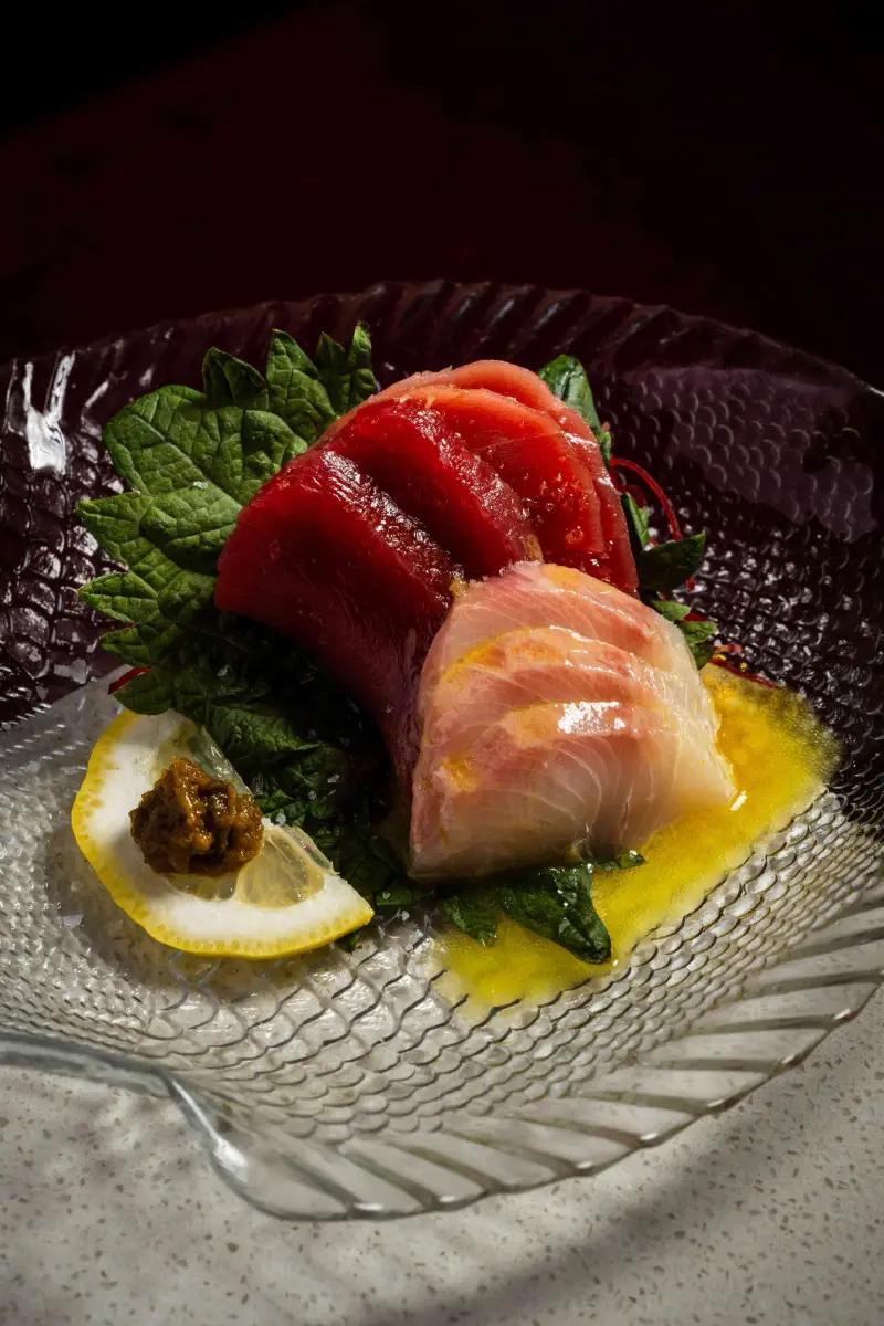 Food, drinks and the room at Barra Oliba in Little Italy